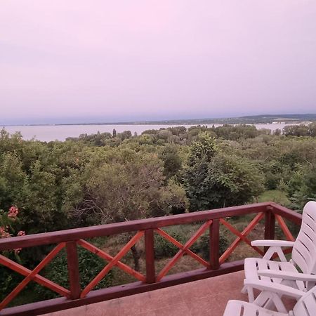 Villa Korozsa Vendeghaz ตีฮานี ภายนอก รูปภาพ